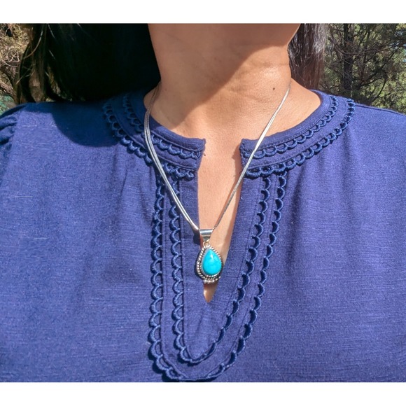 Navajo Jewelry Jewelry - Authentic Navajo Necklace Blue Turquoise Pendant Native American Jewelry **